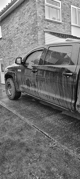 Commercial Pickup Keys Locked in Cab